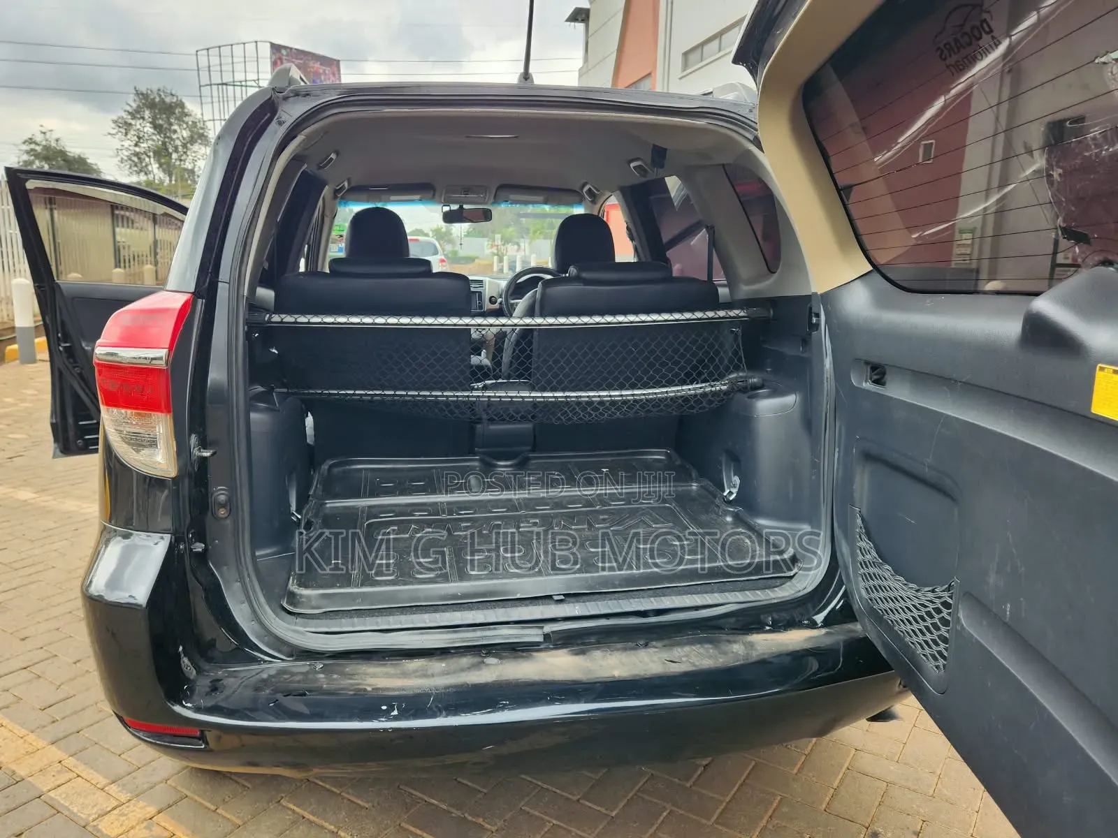 Toyota Vanguard 2013 Black