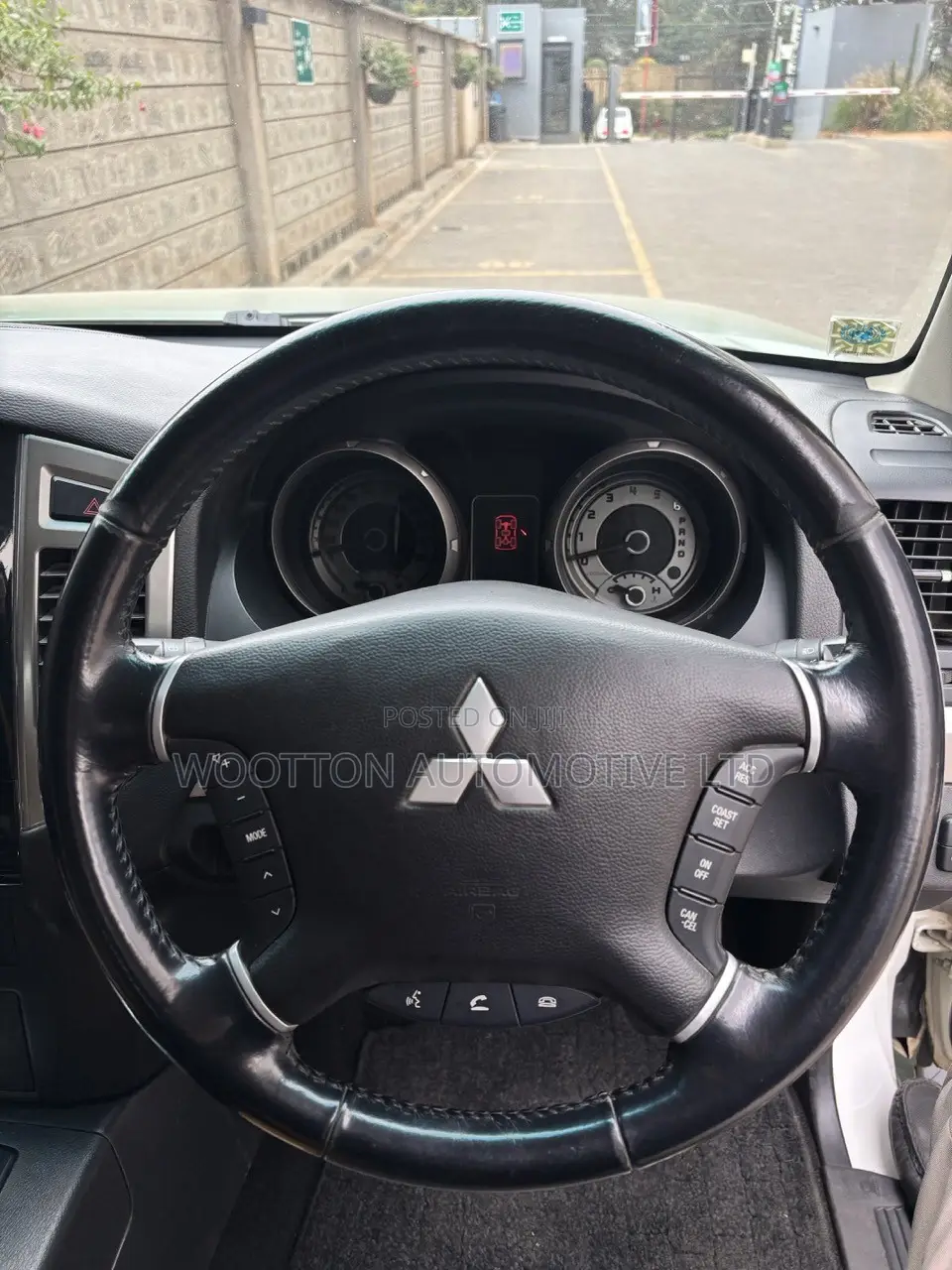 Mitsubishi Pajero 2020 Green