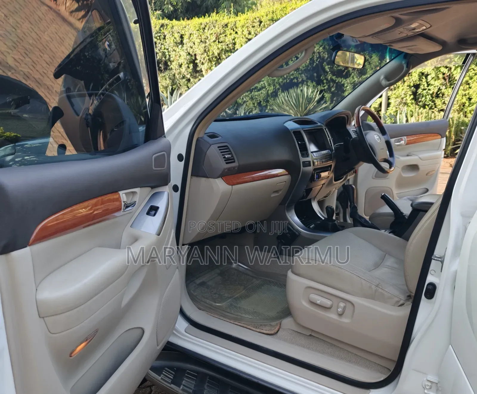 Toyota Land Cruiser Prado 2005 White