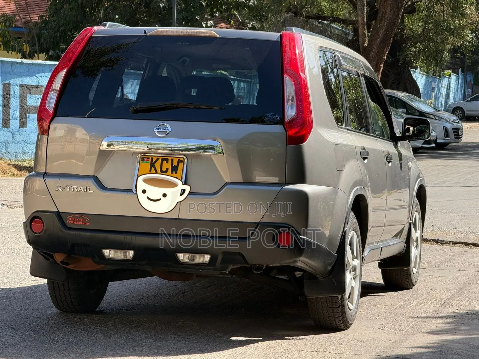 Nissan X-Trail 2012 Gray
