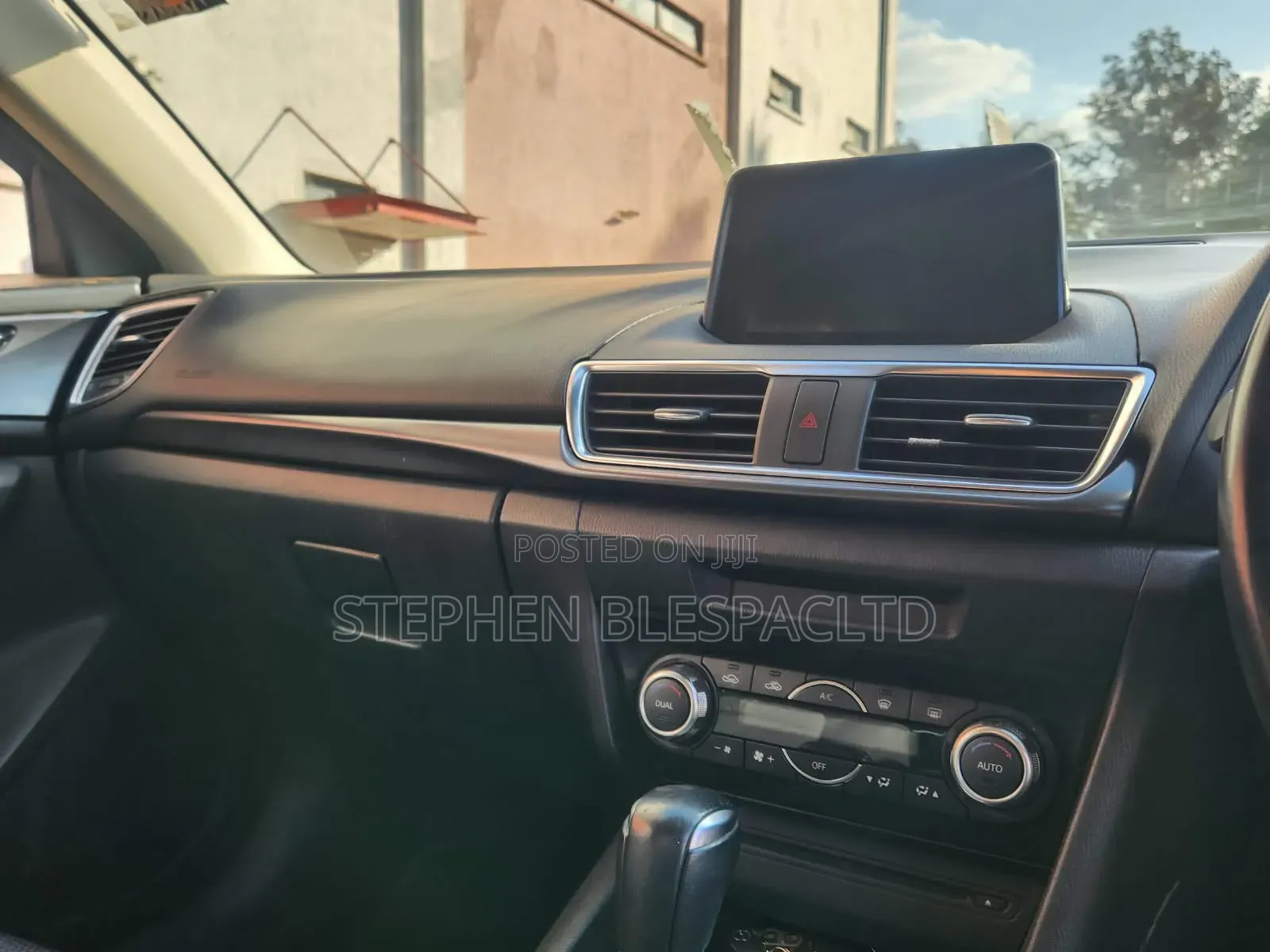 Mazda Axela 2018 Silver