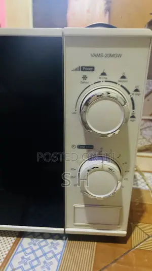 Von Vans 20mgw Microwave Oven