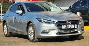 Mazda Axela 2018 Silver