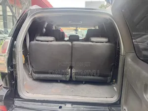 Toyota Land Cruiser Prado 2006 Black