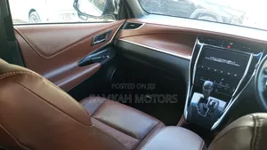 Toyota Harrier 2020 White