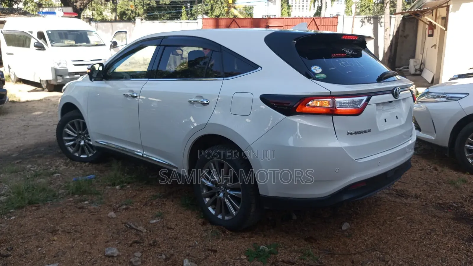 Toyota Harrier 2020 White