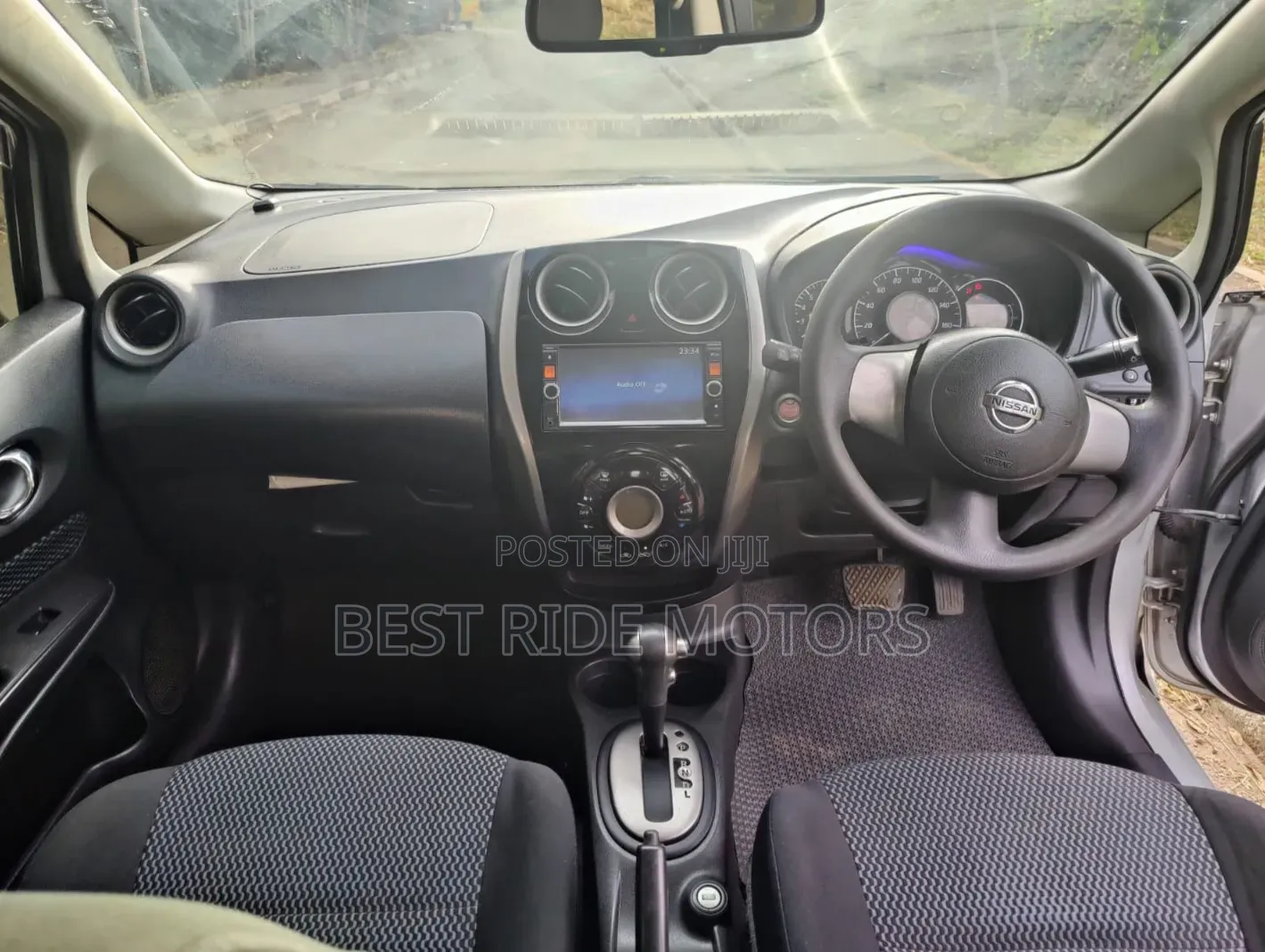 Nissan Note 2014 Silver
