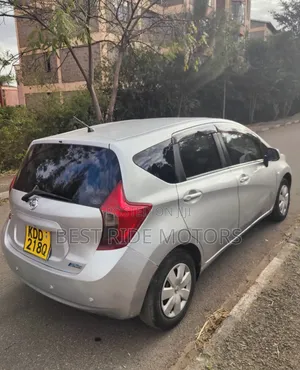 Nissan Note 2014 Silver