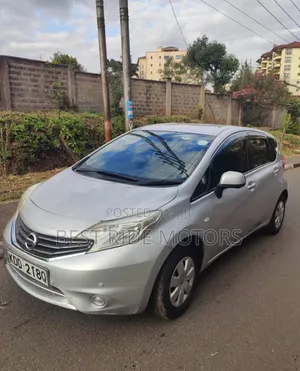 Nissan Note 2014 Silver