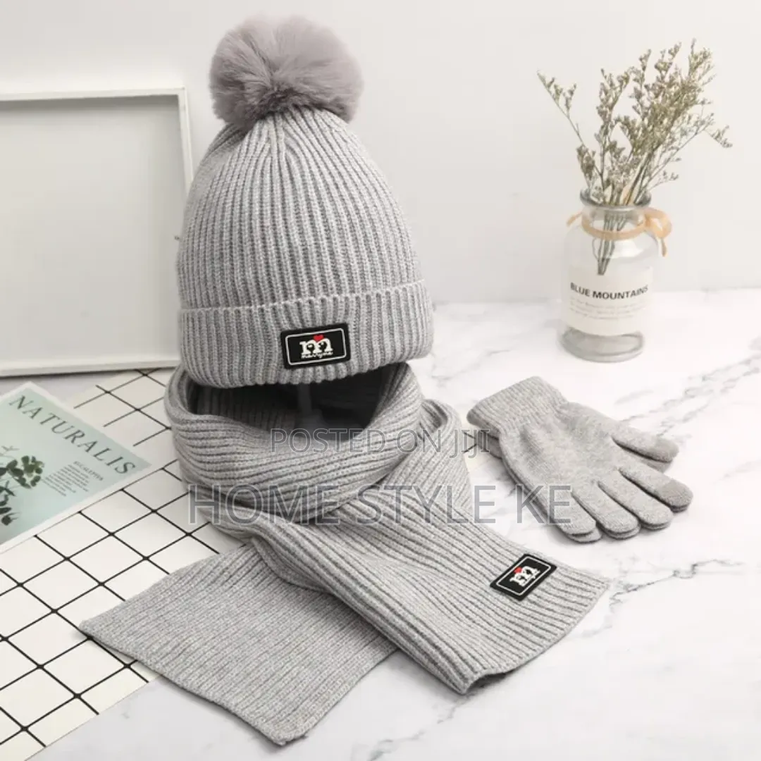 3 in 1 Winter Kids Beenie Hat,scarf Set and Gloves