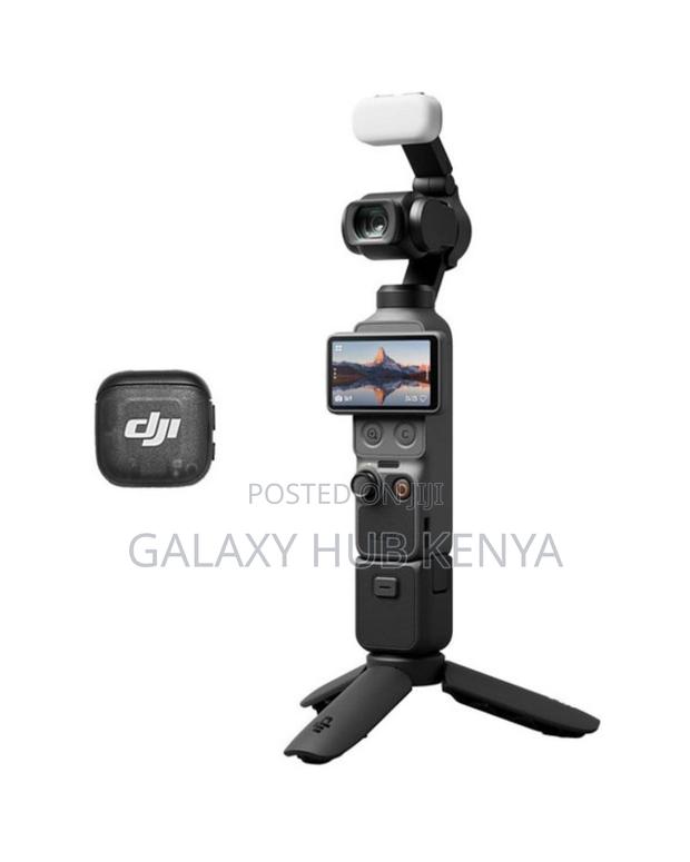 DJI Osmo Pocket 4 Creator Combo