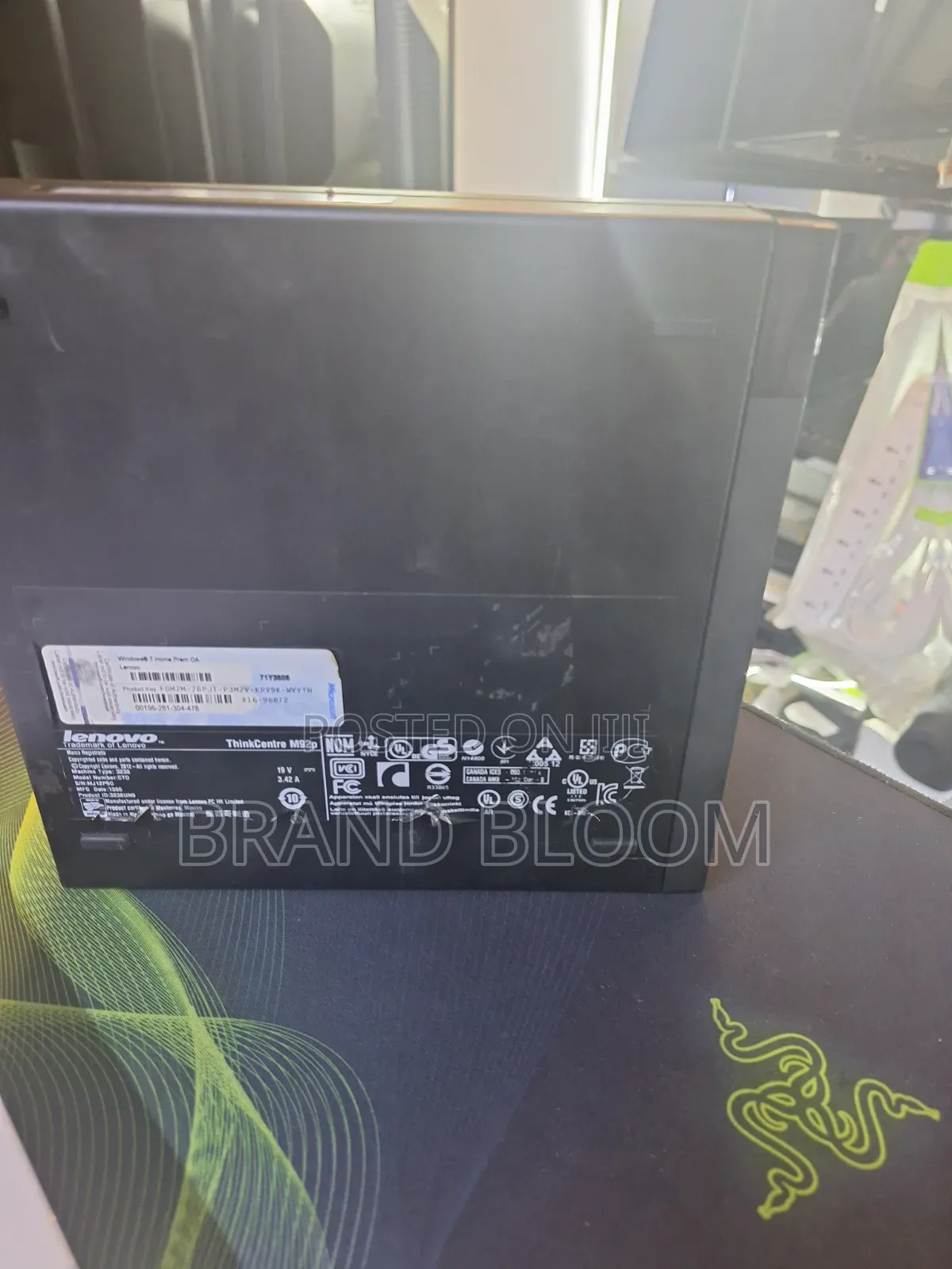 Desktop Computer Lenovo ThinkCentre M920s 4GB Intel Core i5 HDD 500GB