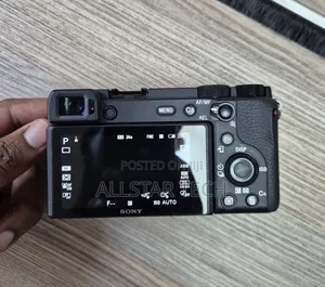 Sony A6600 ( Body Only )