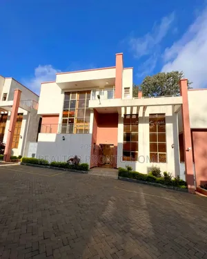 5bdrm Townhouse/Terrace in Lavington, Muthangari for sale