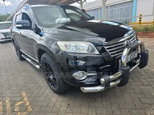 Toyota Vanguard 2013 Black
