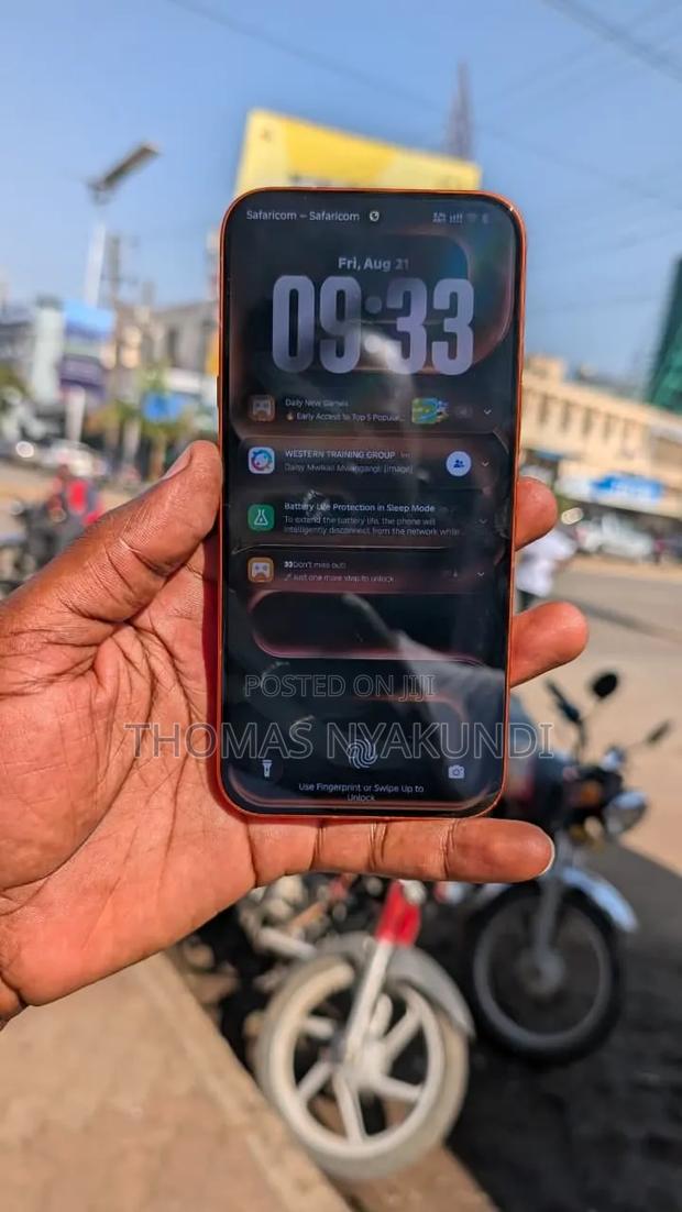 Infinix Note 60 Pro 256 GB Orange - main view