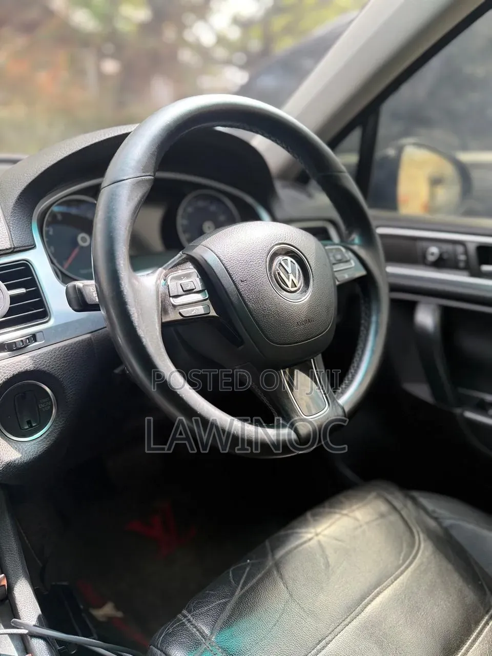 Volkswagen Touareg 2011 Black