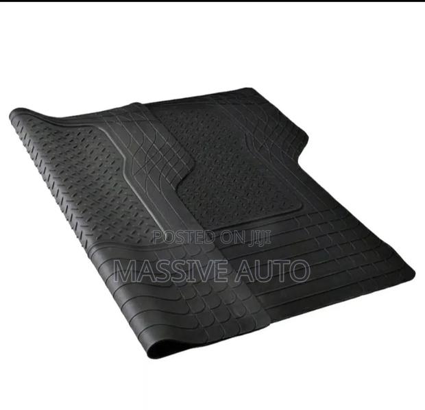 Foldable Universal Truck/Car Boot Mats/ Boot Mats