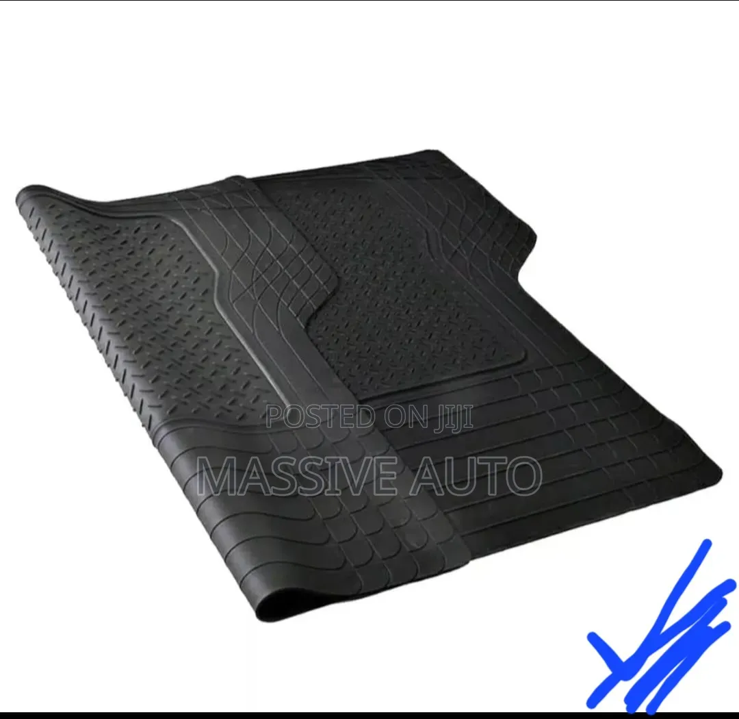 Foldable Universal Truck/Car Boot Mats/ Boot Mats