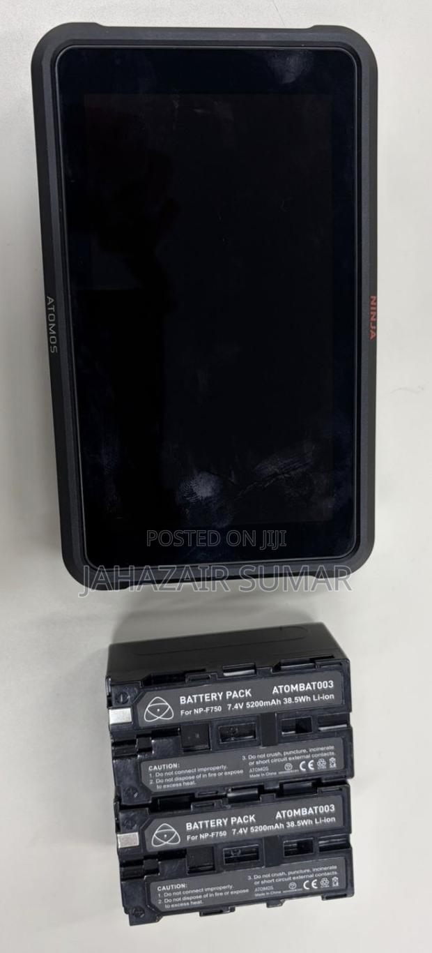 Atomos Ninja V5"4K Monitor-Recorder + 2 Batteries