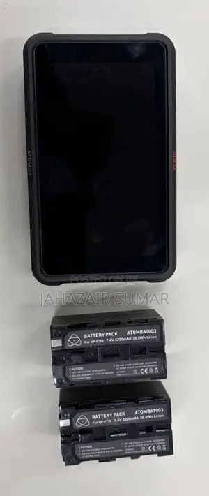 Atomos Ninja V5"4K Monitor-Recorder + 2 Batteries