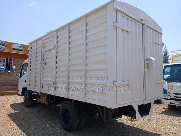 Fuso Canter 2019 - thumbnail 5