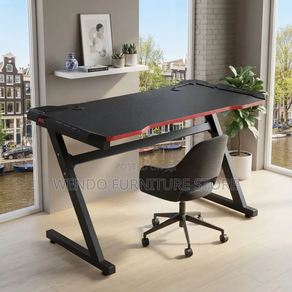 Office Desk; Moderns Studio Gaming Table