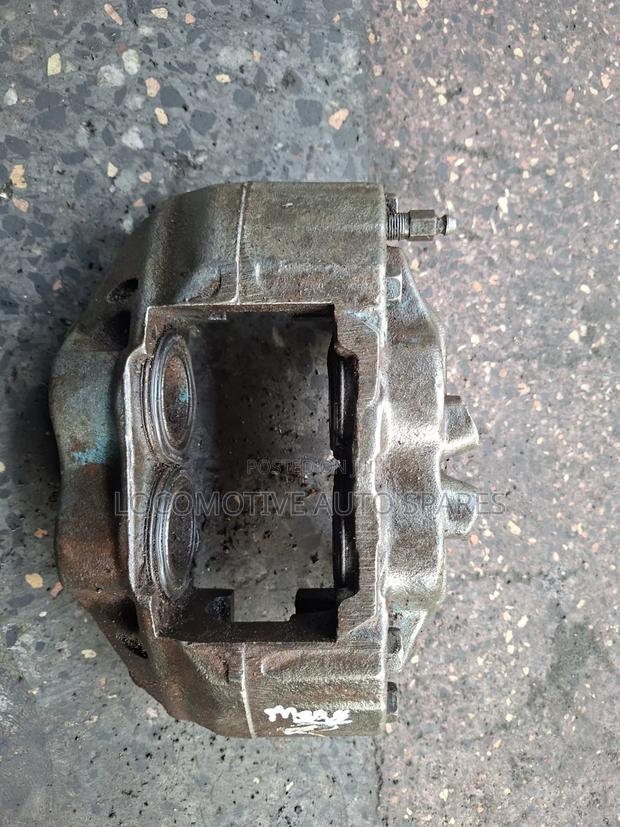 Front Calliper Fortuner /Vigo