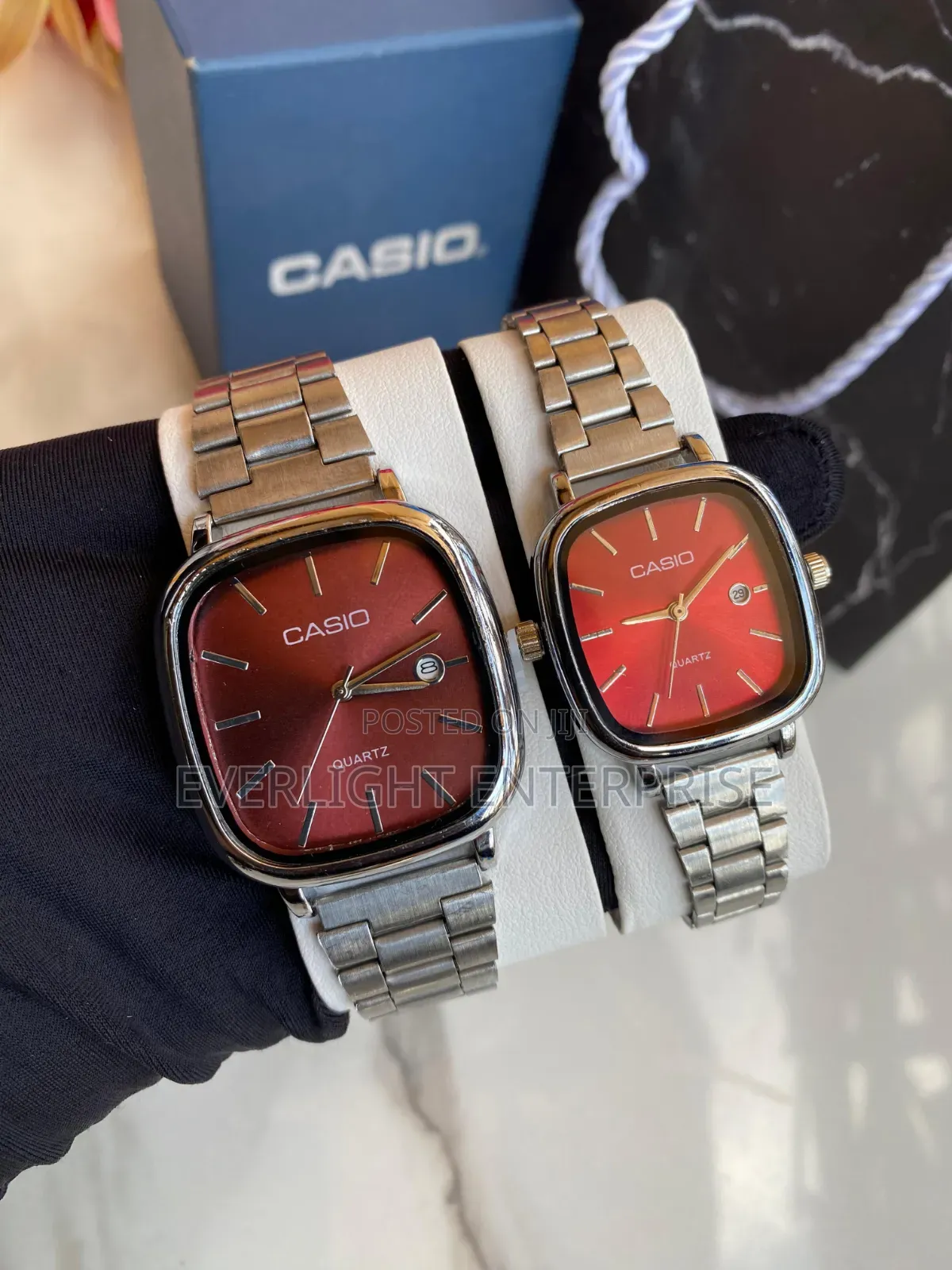 Unisex  Casio Square