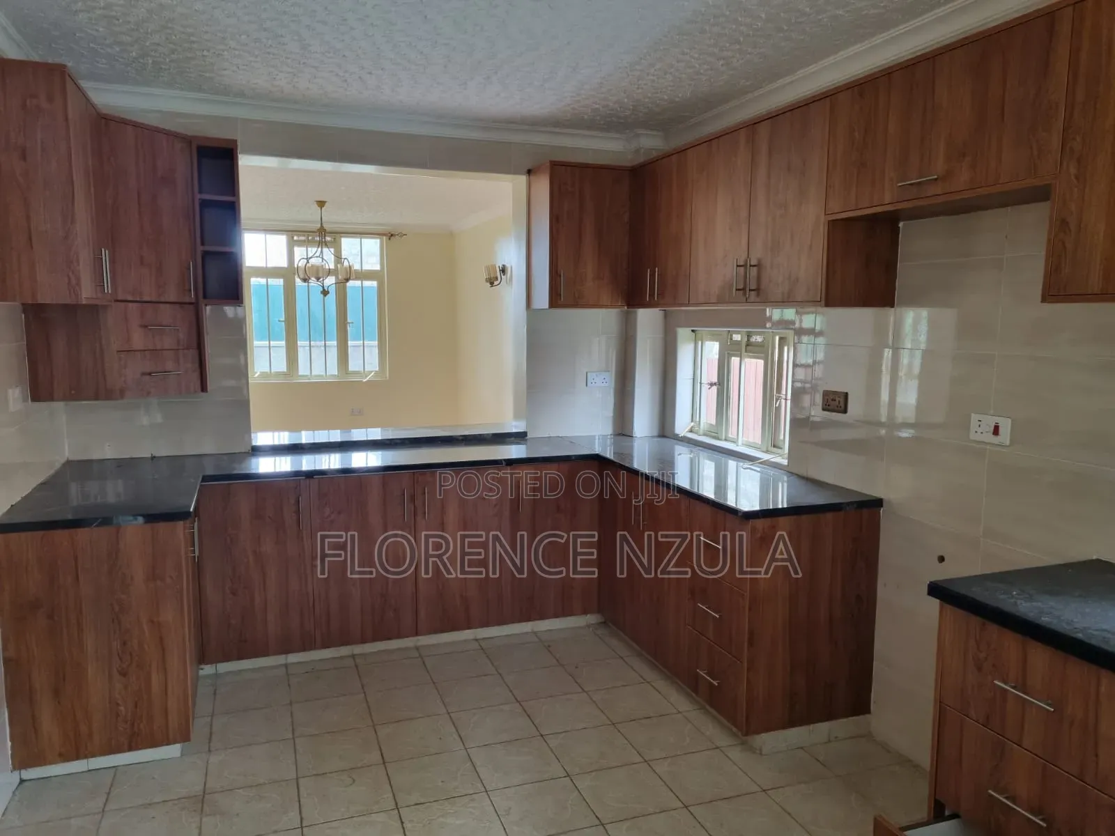 5bdrm Villa in Checkpoint, Kibiku for sale
