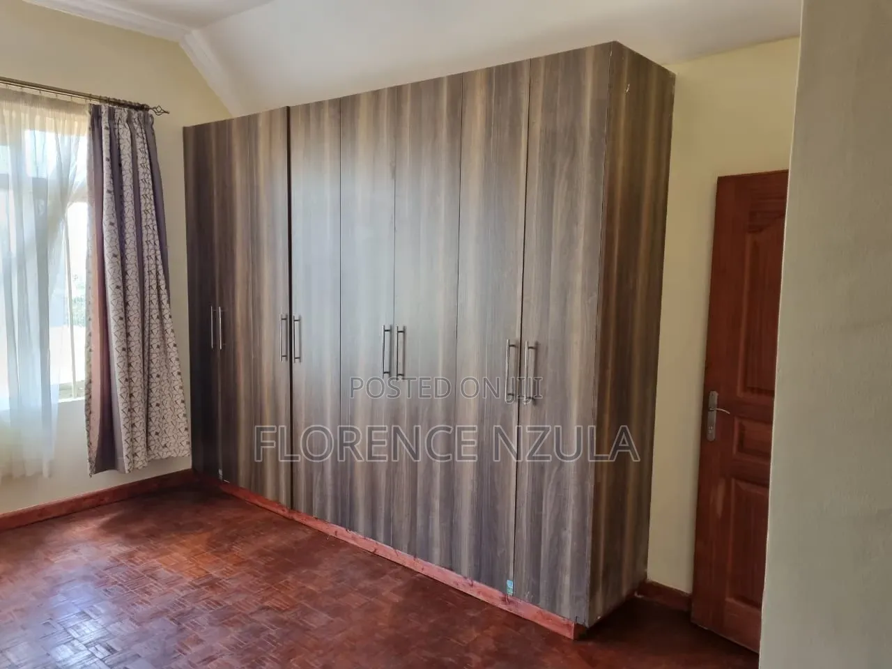 5bdrm Villa in Checkpoint, Kibiku for sale