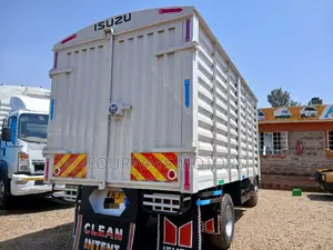 Isuzu NPR 2007
