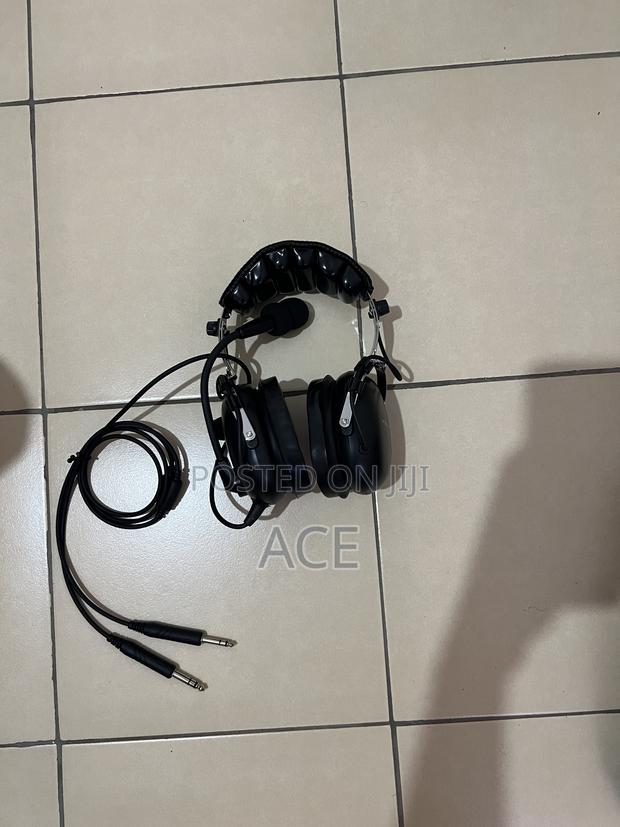 Pooley’s Aviation Headset - main view