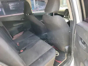 Toyota Ractis 2015 Silver