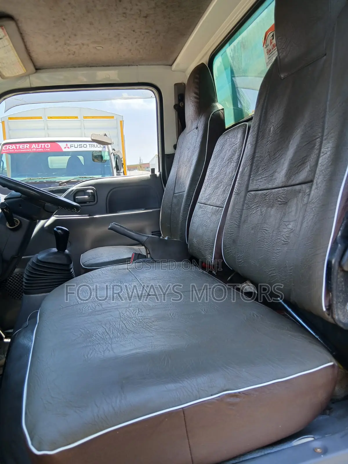 2014 Isuzu Elf