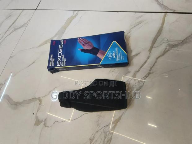 Wrist/Thumb Support Gear - thumbnail 2