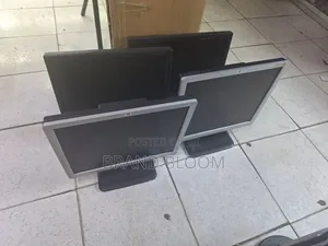 17 Inches Monitor HP and Dell