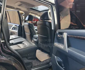 Toyota Land Cruiser 2012 Black