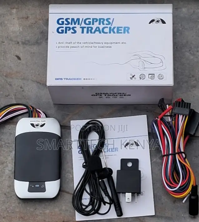 Real Time GPS Vehicle Tracker GSM GPRS Car Locator Device