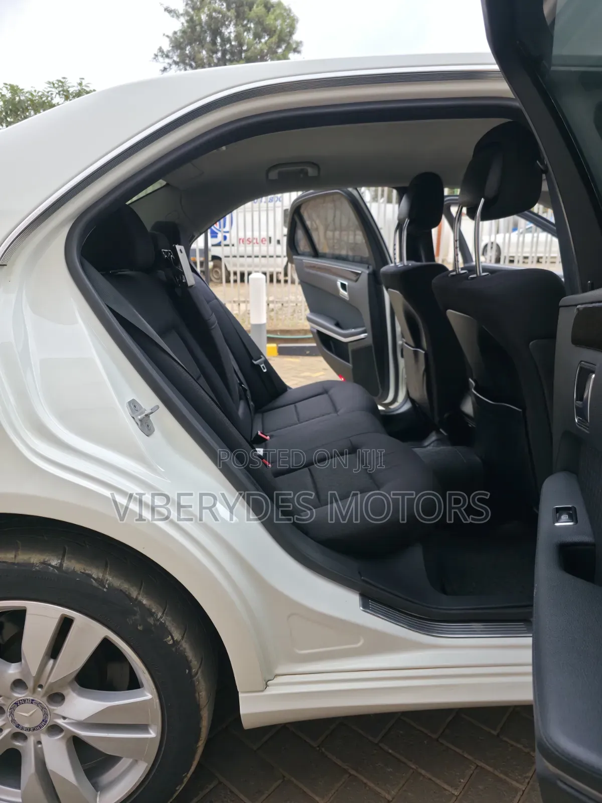 Mercedes-Benz E250 2012 White