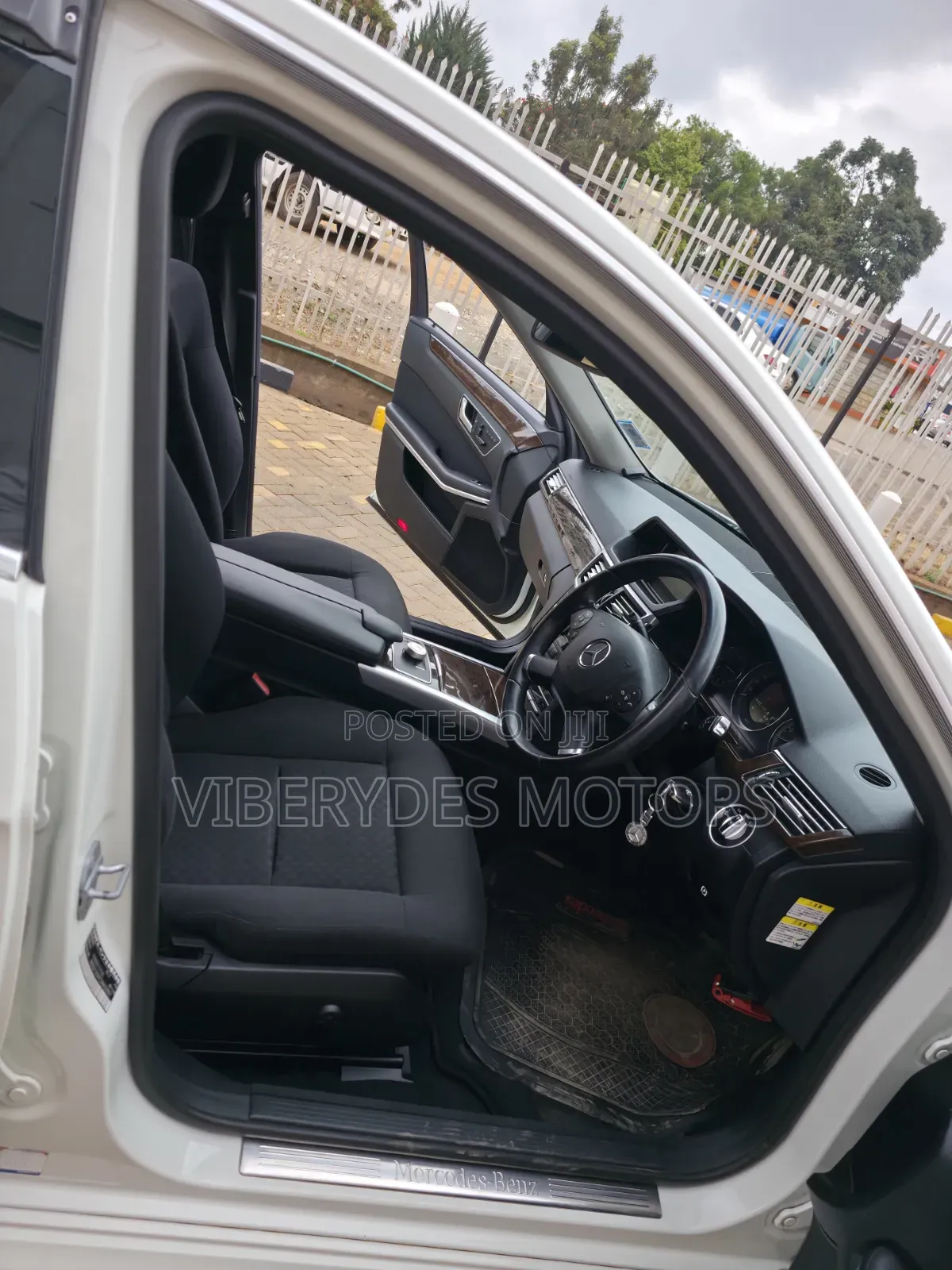 Mercedes-Benz E250 2012 White