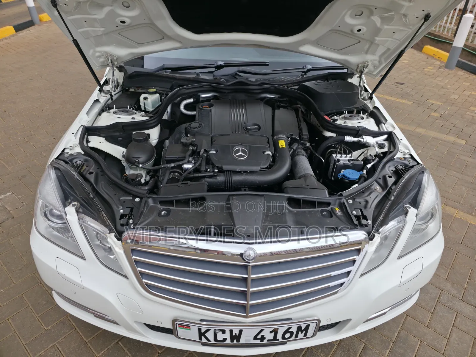 Mercedes-Benz E250 2012 White