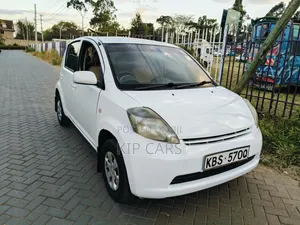 Toyota Passo 2006 White