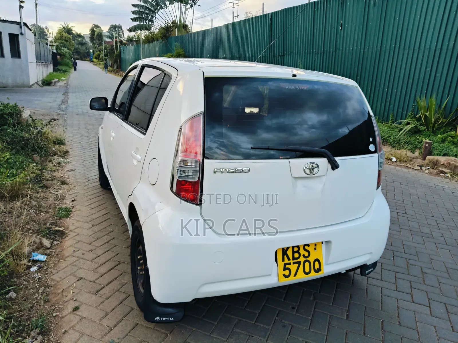 Toyota Passo 2006 White