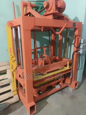 Block Machine - Cabro, Solid, Hollow.