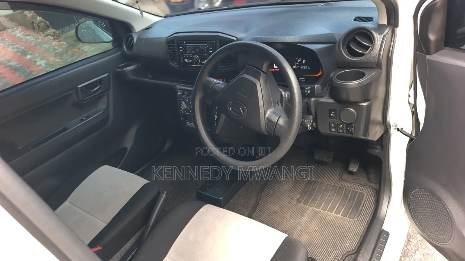 Daihatsu Mira 2019 White