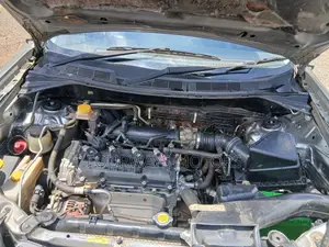 Nissan X-Trail 2007 Gold