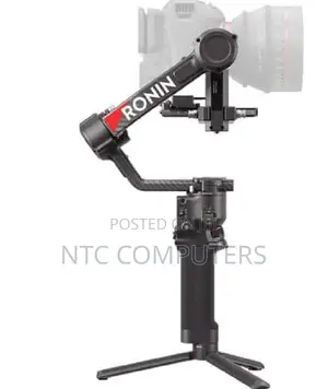 DJI RS 4 Pro Gimbal Stabilizer