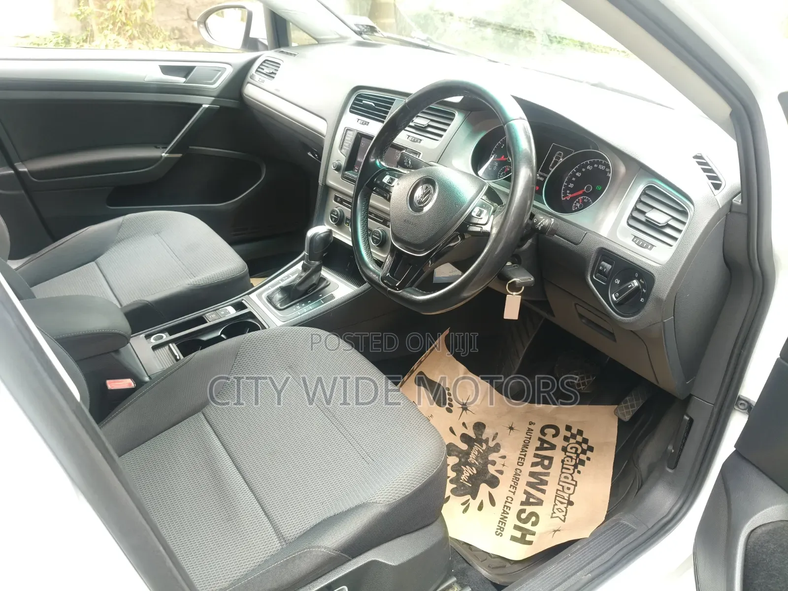 Volkswagen Golf 2015 White