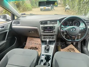 Volkswagen Golf 2015 White